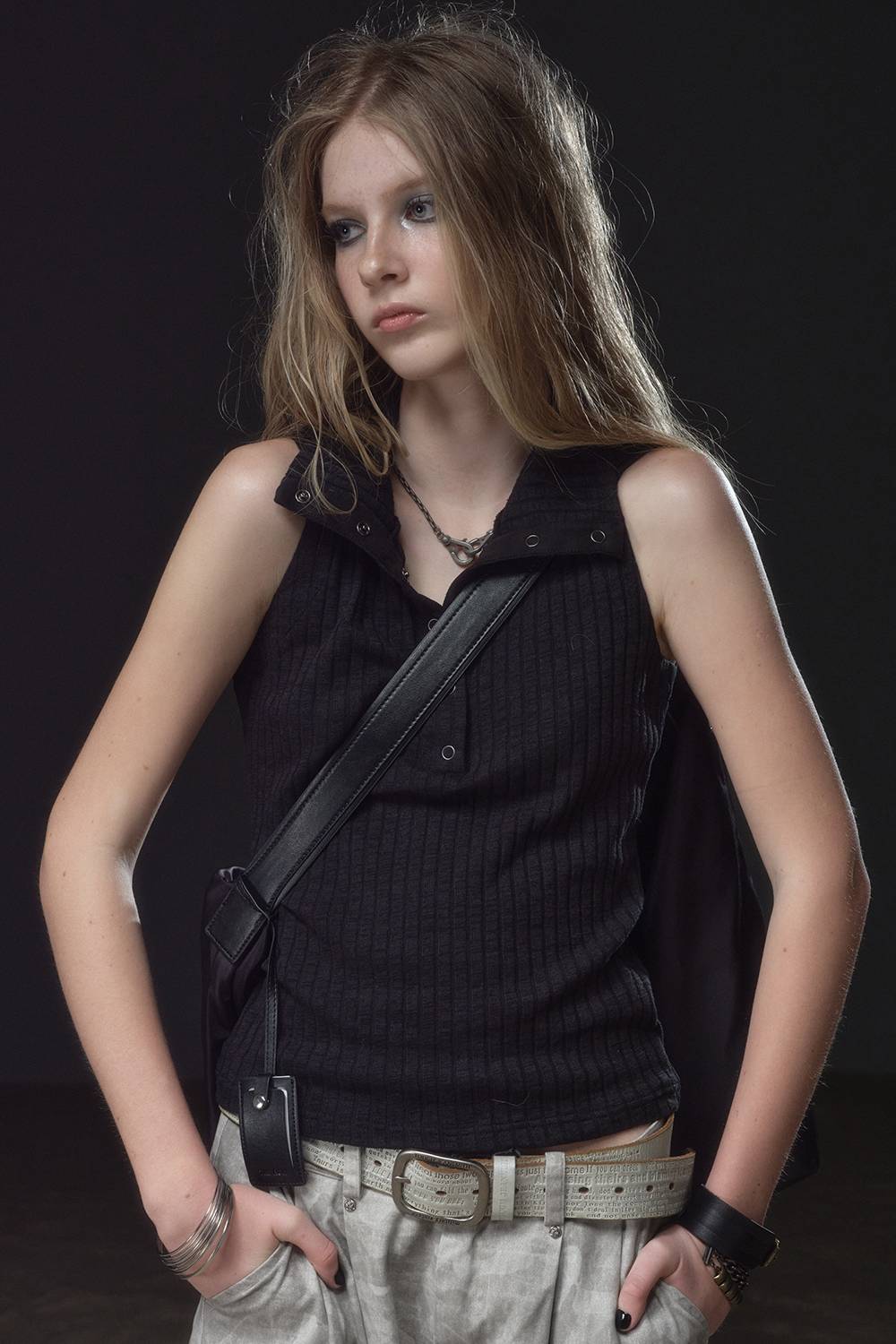 Ribbed Collar Vest