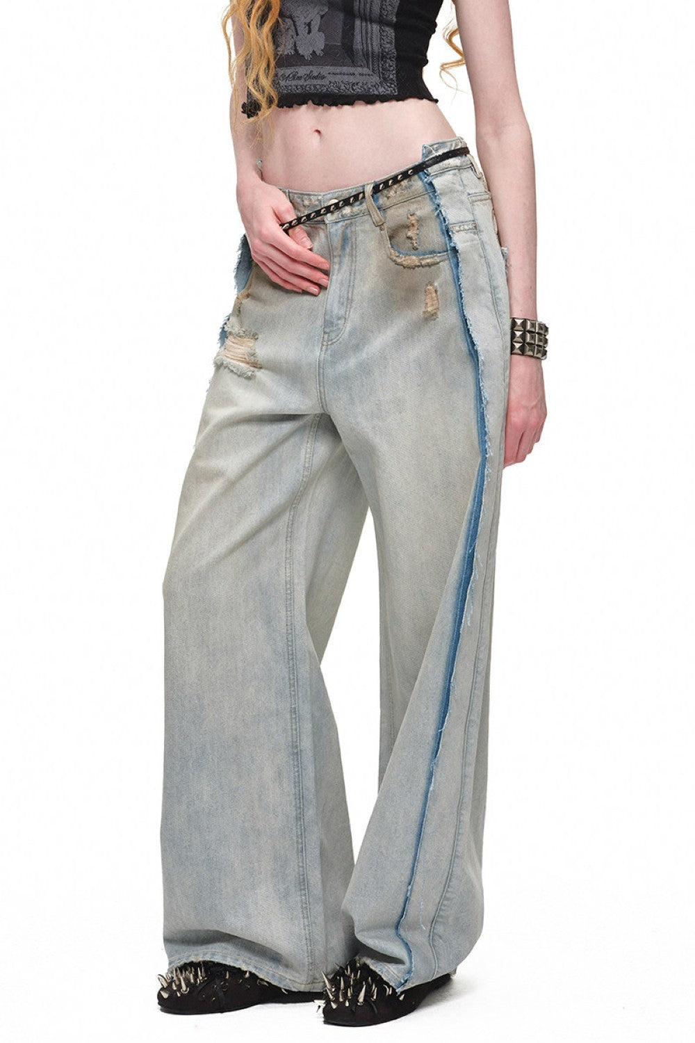 Worn Angel Barrel Jeans